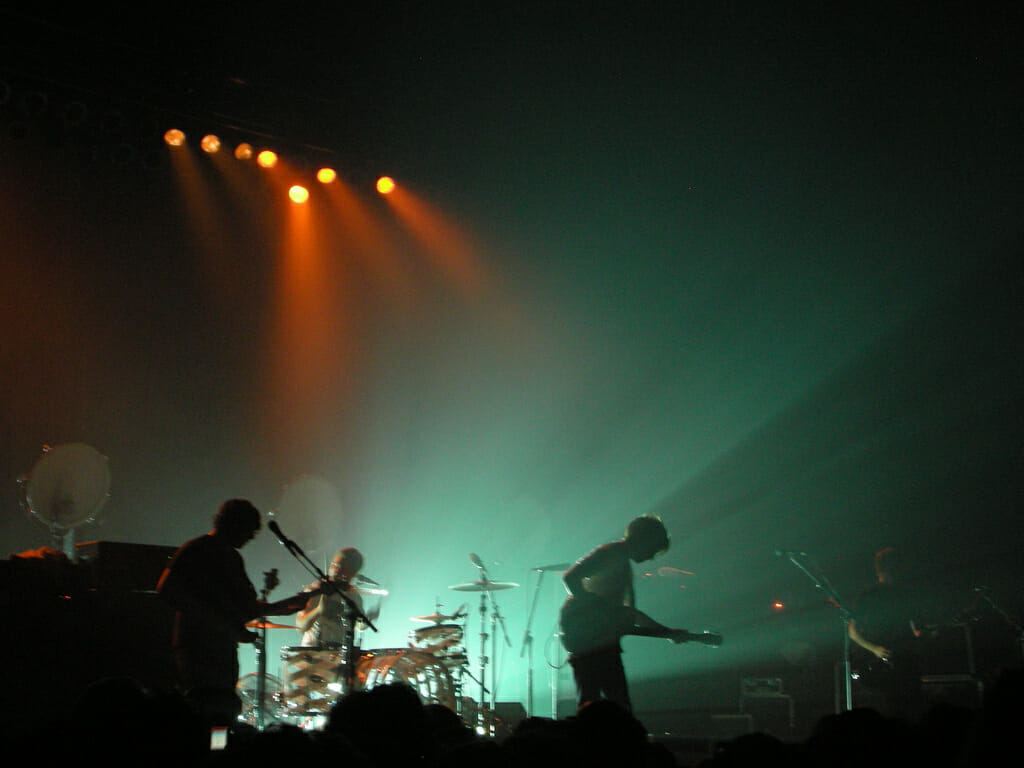 Whatever People Say I Am, That's What I'm Not | Il debutto degli Arctic Monkeys