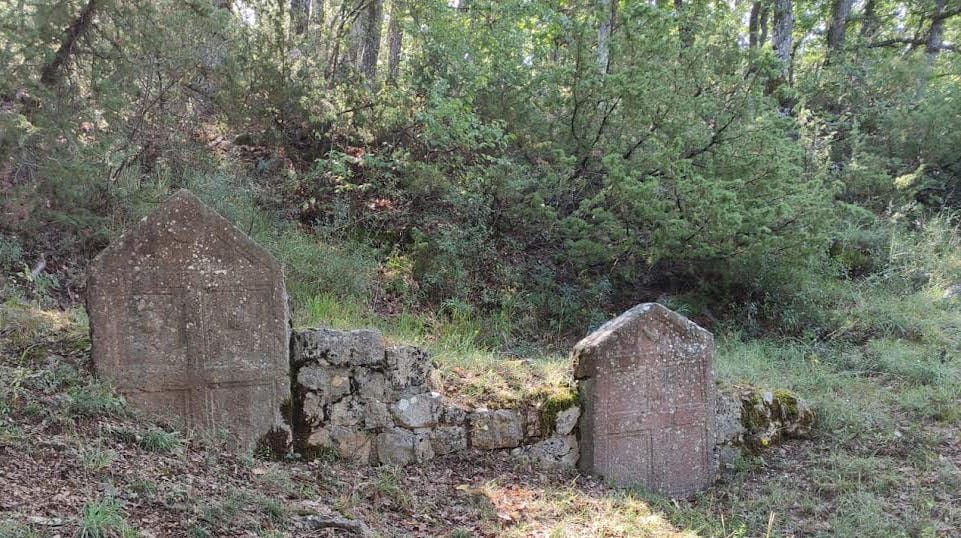 Dall'antico Egitto al Verano | Le finte porte nelle tombe e l'evoluzione del concetto di morte