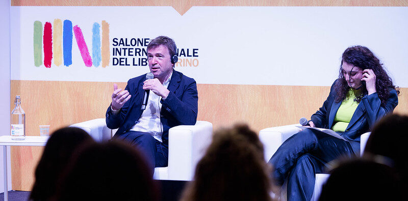 David Nicholls, Tu sei qui | Quando due solitudini si incontrano