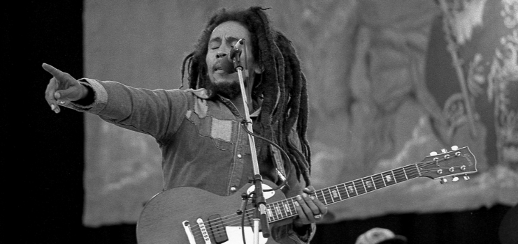 Bob Marley 80 anni: immortale mito del Reggae | La malattia, il calcio e l'attentato