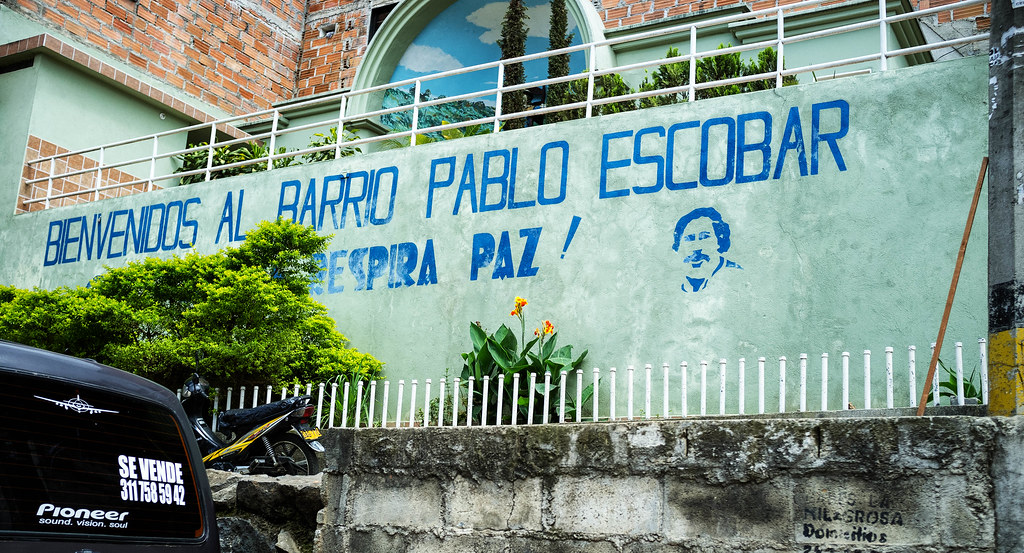 Pablo Escobar | Da narcotrafficante colombiano a icona globale e attrazione turistica