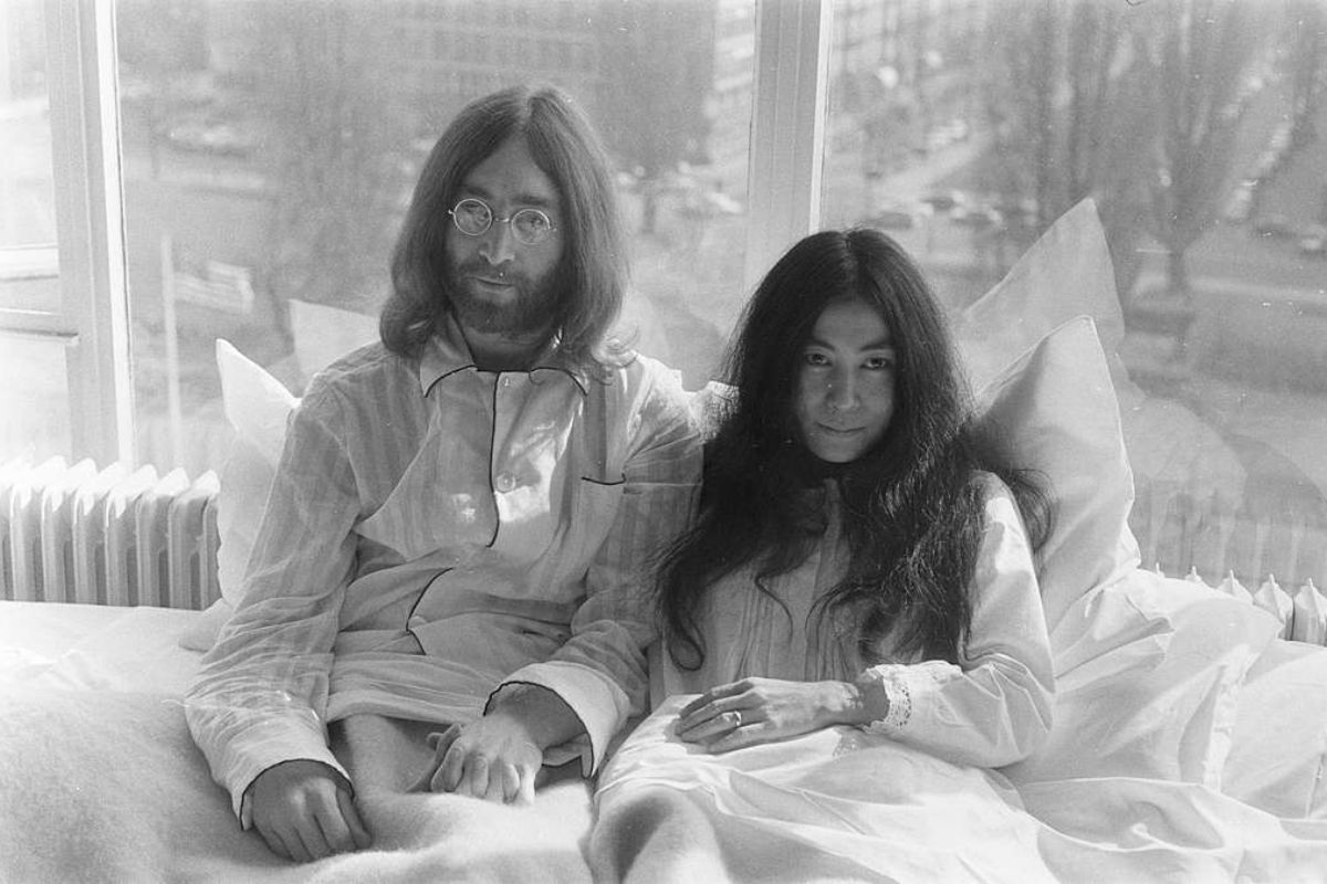 Yoko Ono svela la sua verità sull'omicidio di Lennon | Il ritardo dell'annuncio e la nuova biografia