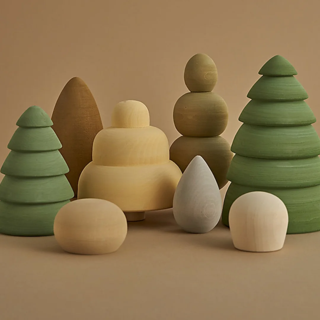 Giocattoli in legno per bambini e adulti: gli alberi di Raduga Grez